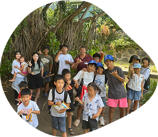Children enjoying Academia Aloha Camp